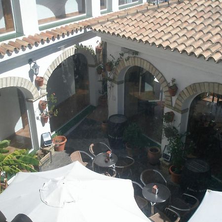 Hotel Cortijo Los Gallos Чиклана-де-ла-Фронтера Экстерьер фото