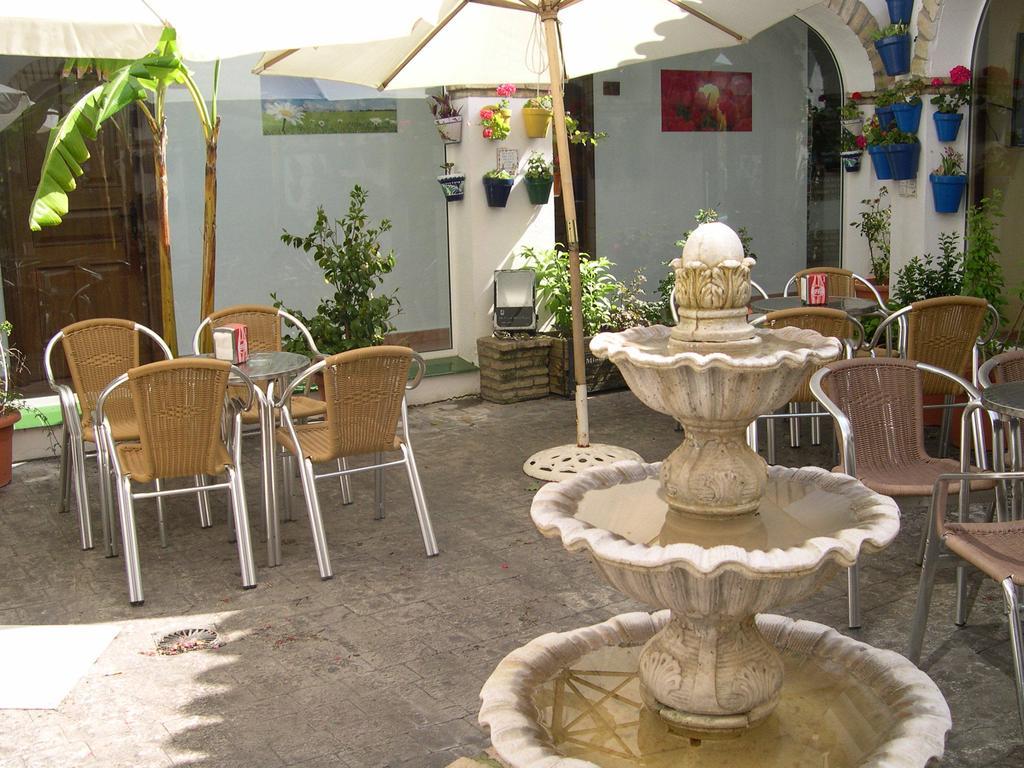 Hotel Cortijo Los Gallos Чиклана-де-ла-Фронтера Экстерьер фото
