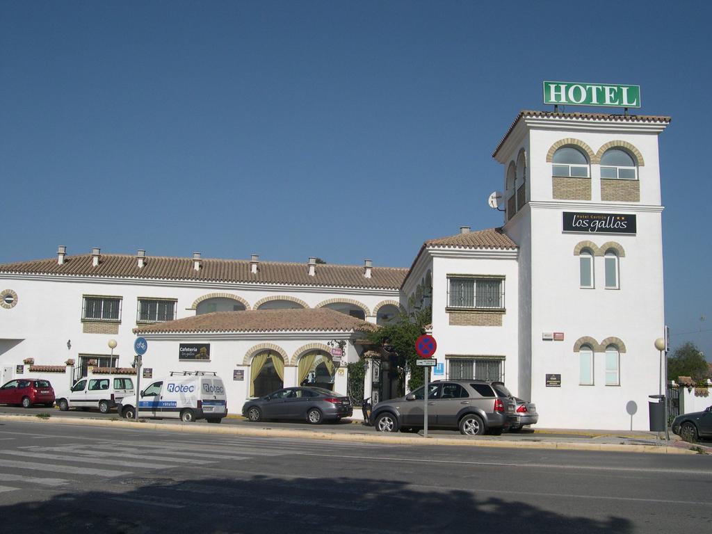 Hotel Cortijo Los Gallos Чиклана-де-ла-Фронтера Экстерьер фото