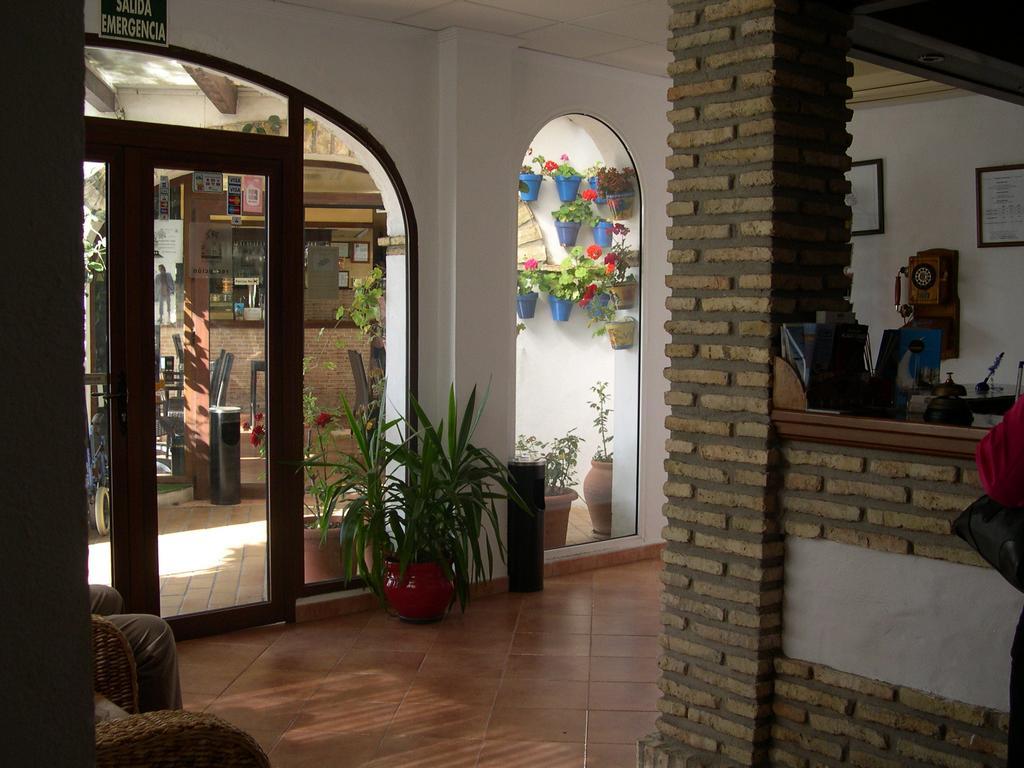 Hotel Cortijo Los Gallos Чиклана-де-ла-Фронтера Экстерьер фото